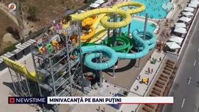 Minivacanță pe bani puțini. Românii se bucură din plin de liberele de Sfânta Maria: „Ne relaxăm la piscină”